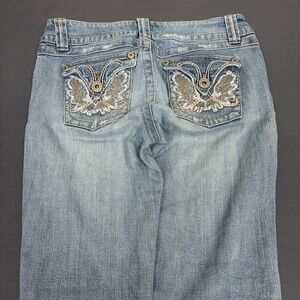 Candies Women's Embroidered Light Wash Distressed Straight Jeans Size 7 30x30